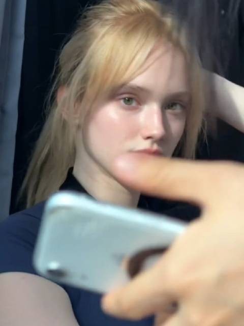 模特推荐Marisa