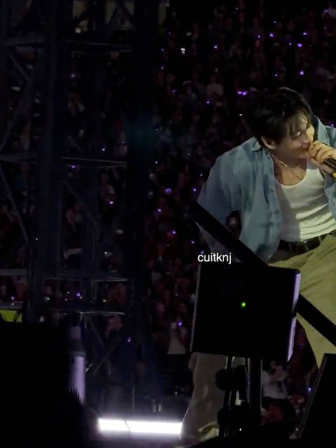 扭臀 /cuitknj ‪260801 BTS世巡 东卢瑟福<a target=
