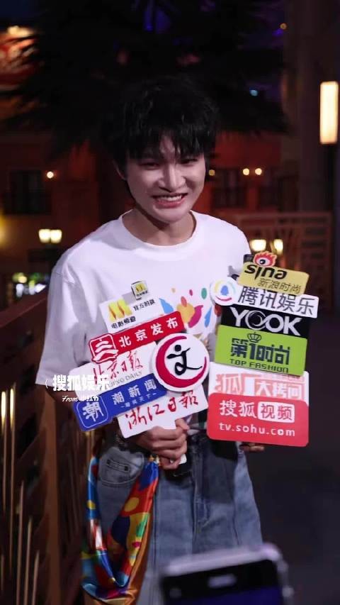 周深清唱了OMG你吓到我了