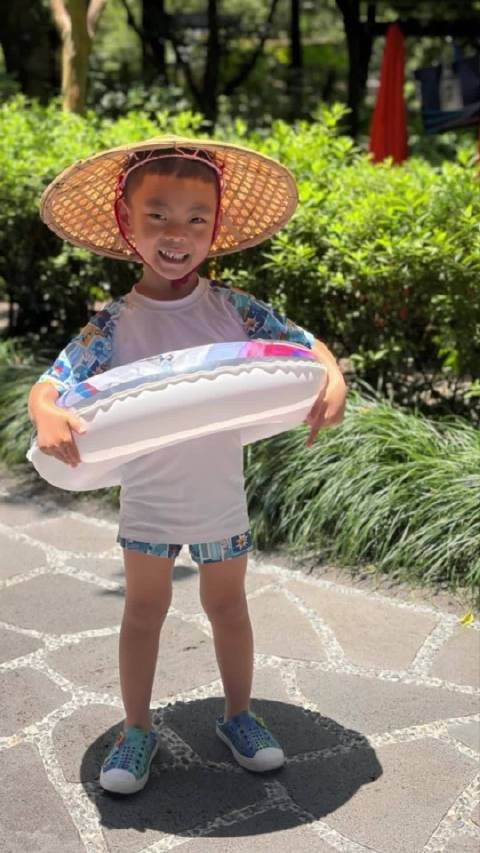 在家的日子真舒服，真幸福~在家就像一个小公主，永远永远过这种日子好吗