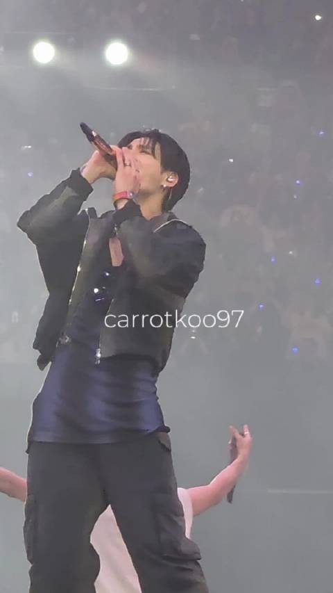 漂亮的嗓音 /carrotkoo97 ‪260802 BTS世巡 东卢瑟福演唱会Day2 ‪