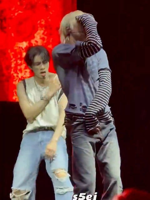 260803 纽约summerstage 爸爸 cr 水印 资源 251 lyy