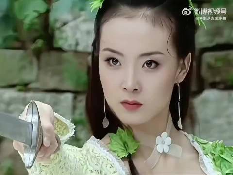 以前的女反派黑化 没有烟熏妆 全靠演技
