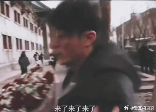 当幸福来敲门，请不要左顾右盼
