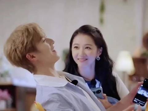 耀眼不是团综是恋综,晴也邢武互动甜蜜