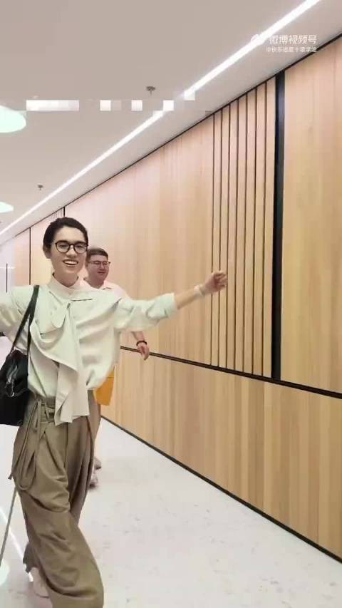 我去,你跟我说这是李行亮?