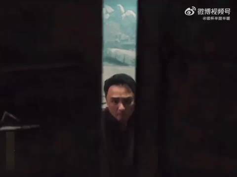 喝家乡啤酒，打亲朋好友 古有武松喝酒打老虎，今有明道喝酒一杯倒 前途海量