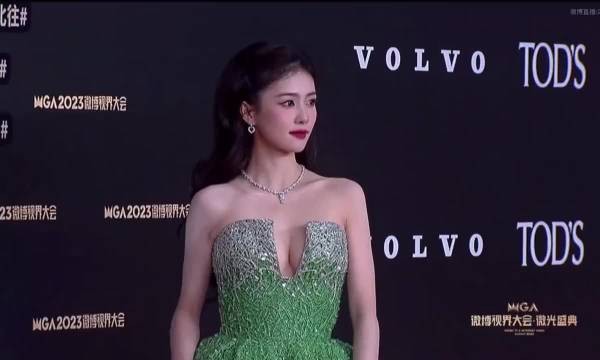 白鹿，白梦妍真不小