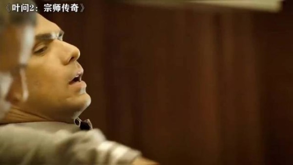 这个场地不滑,应该让罗师傅上