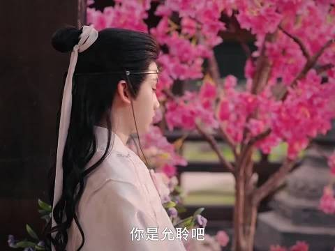 从女主收养他的那一刻起,他就动了不该有的心思! 短剧 万渣朝凰 岳雨婷