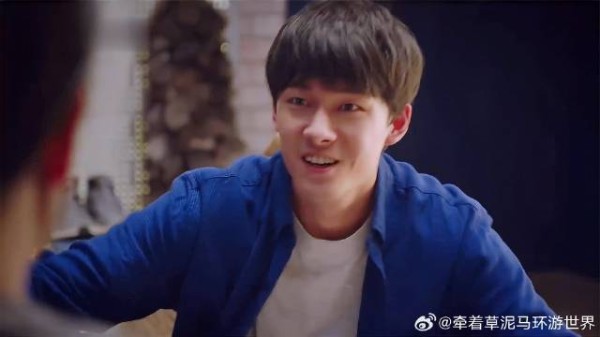 开会主题是繁星，贺灿很阳开心，终于不被批斗了