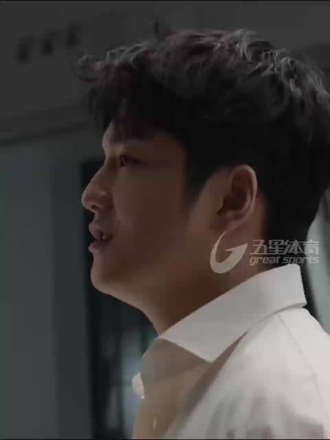 “这第一名到底要多强，到底还要过多少关”，三年二班迎来了它最权威的主角