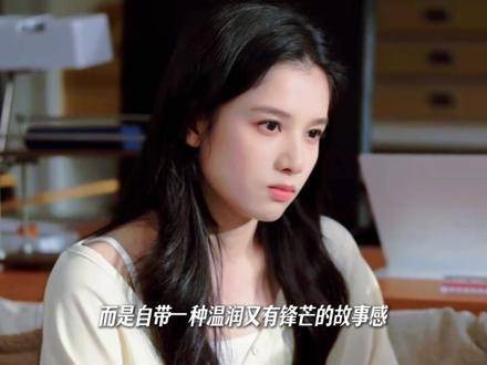 初见即震撼！张婧仪的气质，正是Burberry写给东方的诗意答卷