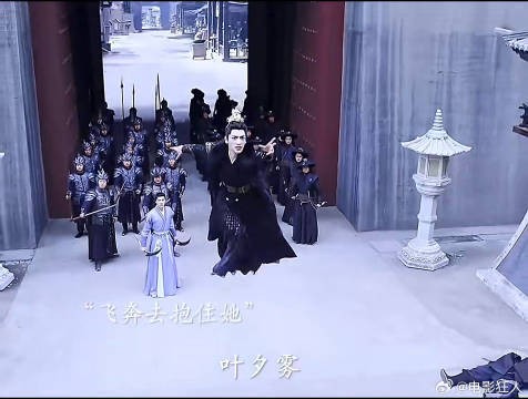 别高看了自己长月烬明