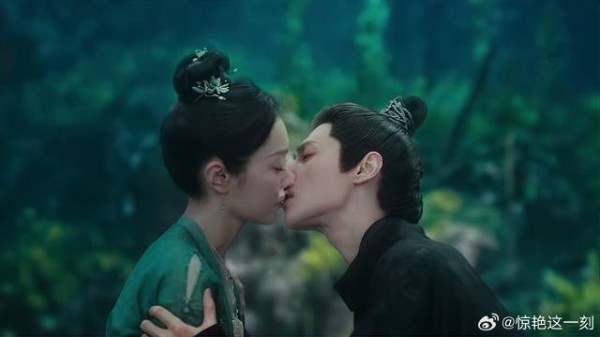 颜南星溺水 江心白霸气盖章渡气,一吻定情