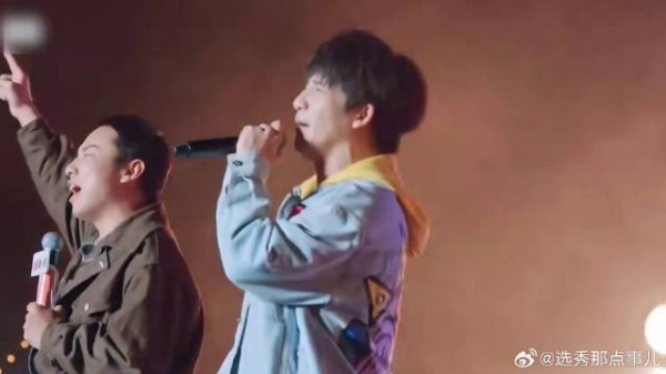 一首倍儿爽炸场后，甜歌登台竟把全场唱破防