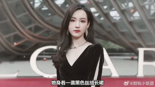 陈都灵红毯风采：优雅女神的每一次华丽转身！
