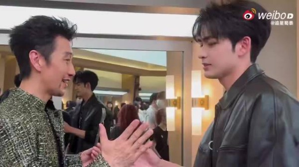 张卓尔披荆斩棘反其道而行，被对手投喂增肥