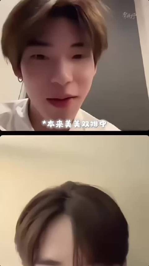 小秒秒黏着姐姐不撒爪
