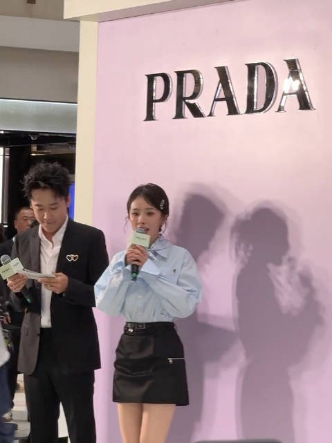 不敢认！杨幂你怎么越来越少女，好美啊啊啊！