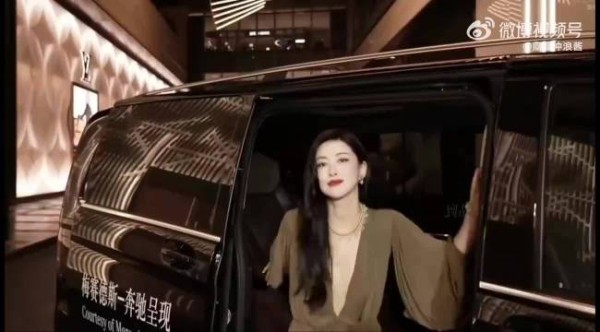 真的感觉到网友有时候挺公平的，妆造做的好真的会夸，就像虞书欣这次
