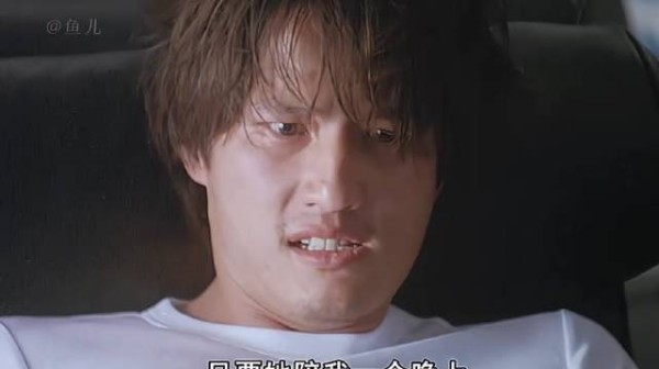 七姐妹为拿指纹劫狱救出色狼专家,《绝色神偷》群星演绎