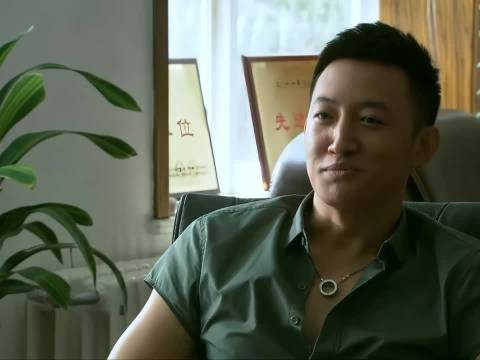 男人结婚，四个爹都要来参加婚礼 家常小故事欢喜冤家过日子#怀旧追剧解说