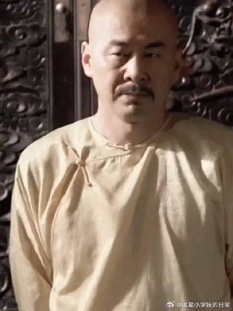 这样一个满腹猜疑的人,注定得不到真心