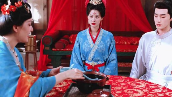 严馥之对小沈大人的身体了如指掌，压根不需要这样滋补！