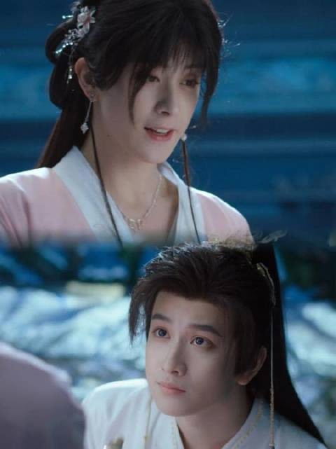 师兄的震惊真实得毫无表演痕迹，李长寿