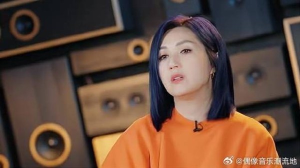 陈奕迅杨千嬅关系很好 相识与唱歌大赛,之后成为师兄妹