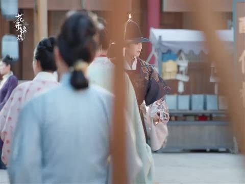 赵凌遇刺受伤不惧，只护傅庭芸的饼不碎