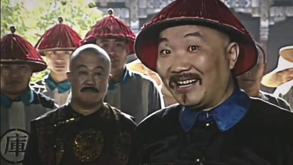 好消息：“他不是于世龙”坏消息：“他能将于世龙挡在府外”