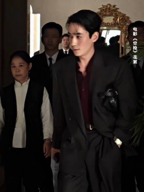 强哥之所以是强哥，学粤语连AI播放都用的粤语，有语境说起来也更流利了