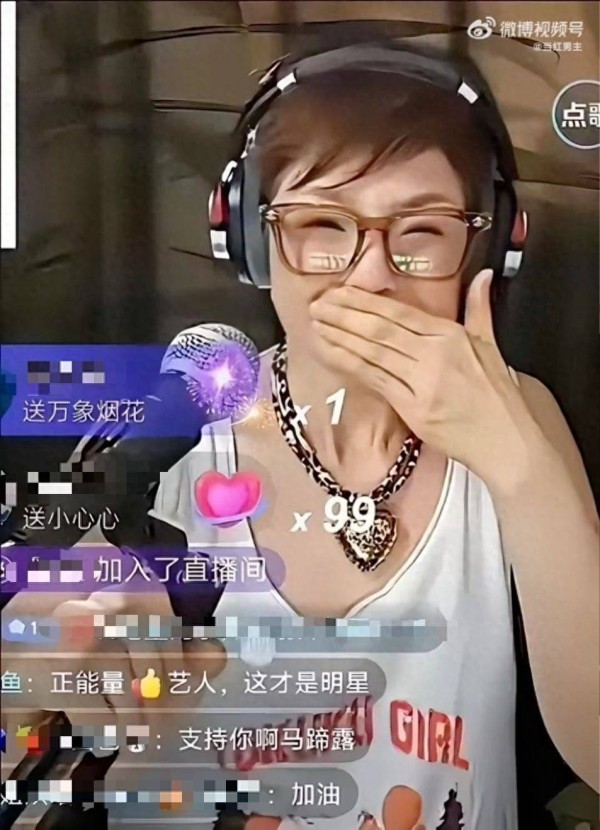 香港资深女星近况反转,直播超3万人痛哭,如今泰国旅游享受生活