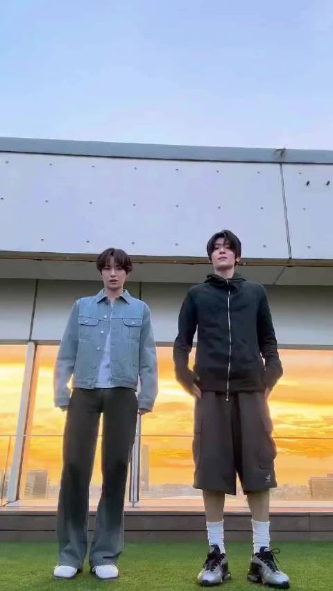 吴是温&得能勇志with the sunset