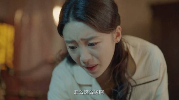 骆冰发现孩子发烧很着急 宿命之敌|骆冰|张月
