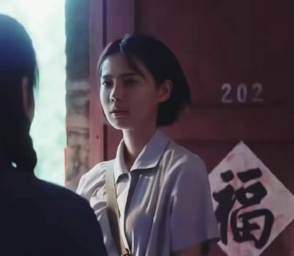 张佳宁姜珮瑶直播互动，认可角色珍贵羁绊