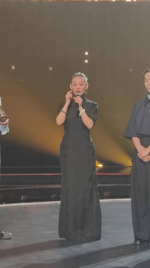 谁的DNA狠狠动了,宁静跳起浪姐主题曲,勾起无数人的青春回忆