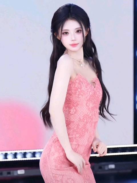 现在团播的妹妹都这么好看吗,舞蹈也很好看