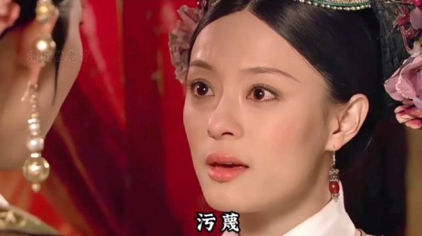 甄嬛大型碰瓷现场，蔡少芬只想快速逃离现场