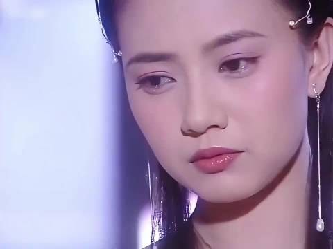 这部剧里的高圆圆超级漂亮,被强制爱结局也不好