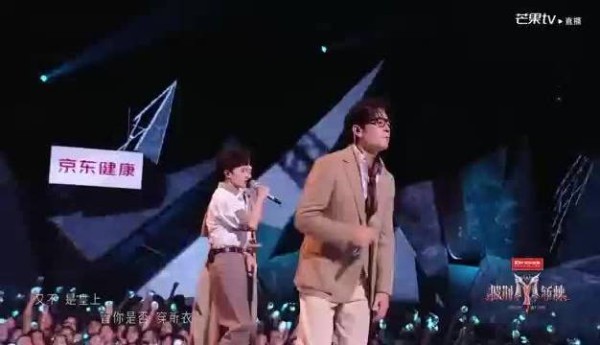 曹骏一公舞台顺其自然，婉转吟唱后劲十足