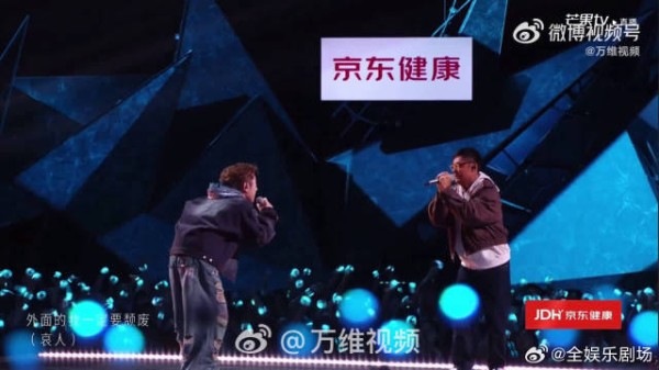 谁被艾热的舞台震撼到！真情实感的演唱，青筋暴起，每一句都充满故事感