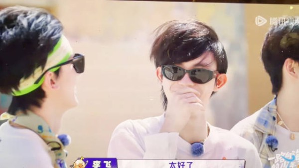 李飞:不要叫李总 苏新皓:那就叫小飞吧~ 哈哈哈哈哈