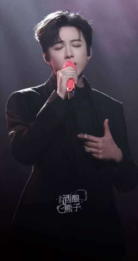 刘宇宁来黄子韬演唱会啦!
