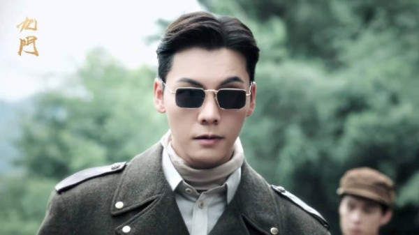 九门男团女团,制服陈伟霆还是太权威了!