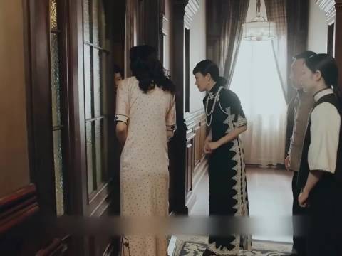 “女人前脚刚到家,后脚就撞上表妹衣衫不整的从自己房间走出来”