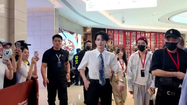 帅蒙蔽了亓sir 所以江浙沪路演什么时候宣啊