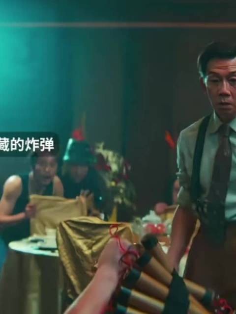 朱一龙《空枪》被吊打仍哼歌,像关不掉的生日莲花灯
